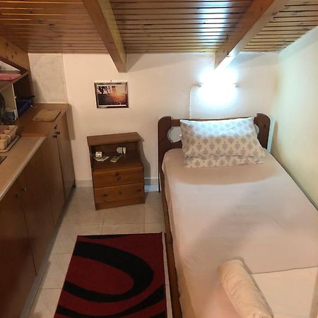 Ion Apartments Messolonghi Single Bed Room Mountain View Loft Missolonghi Екстер'єр фото
