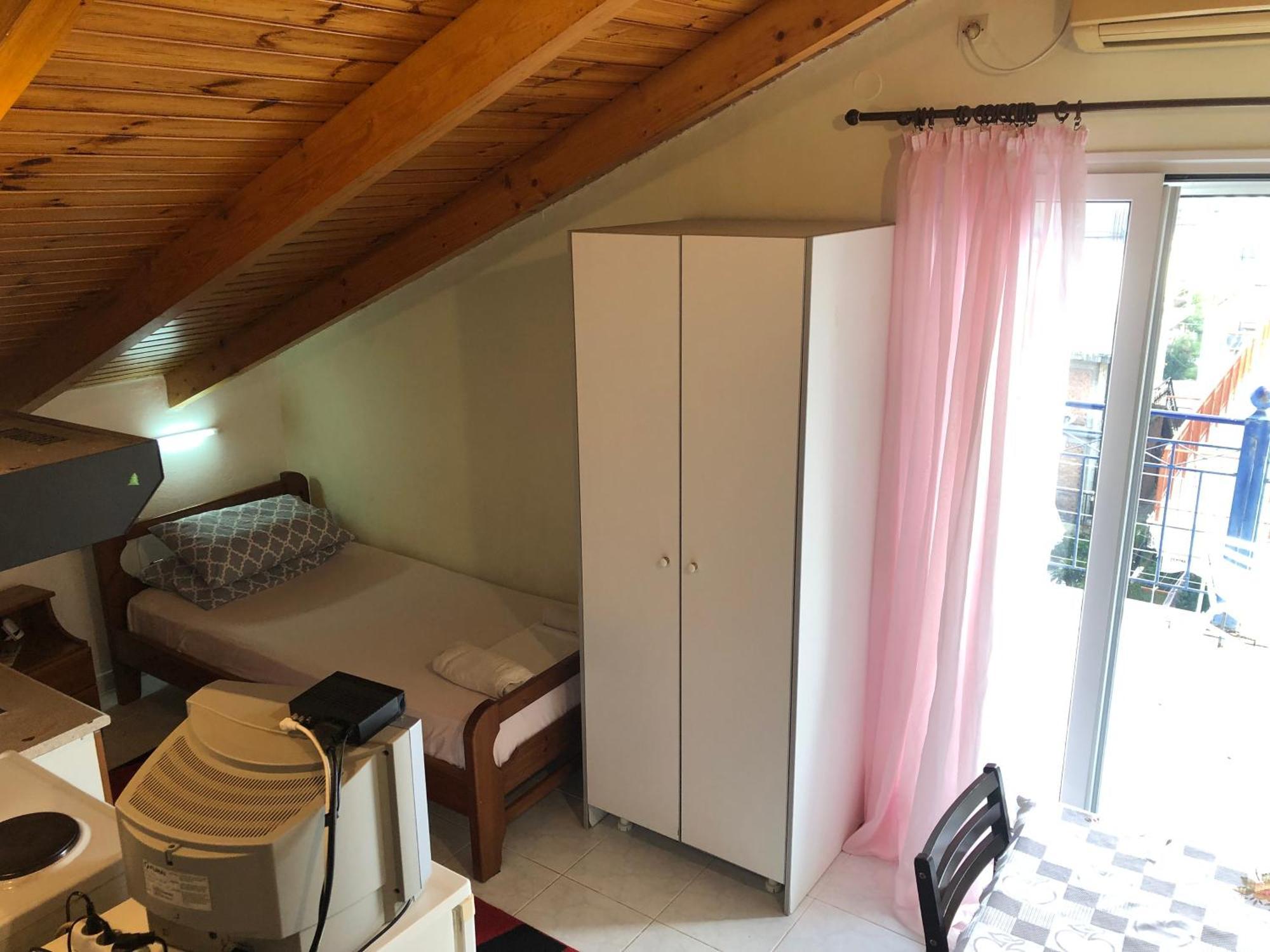 Ion Apartments Messolonghi Single Bed Room Mountain View Loft Missolonghi Екстер'єр фото