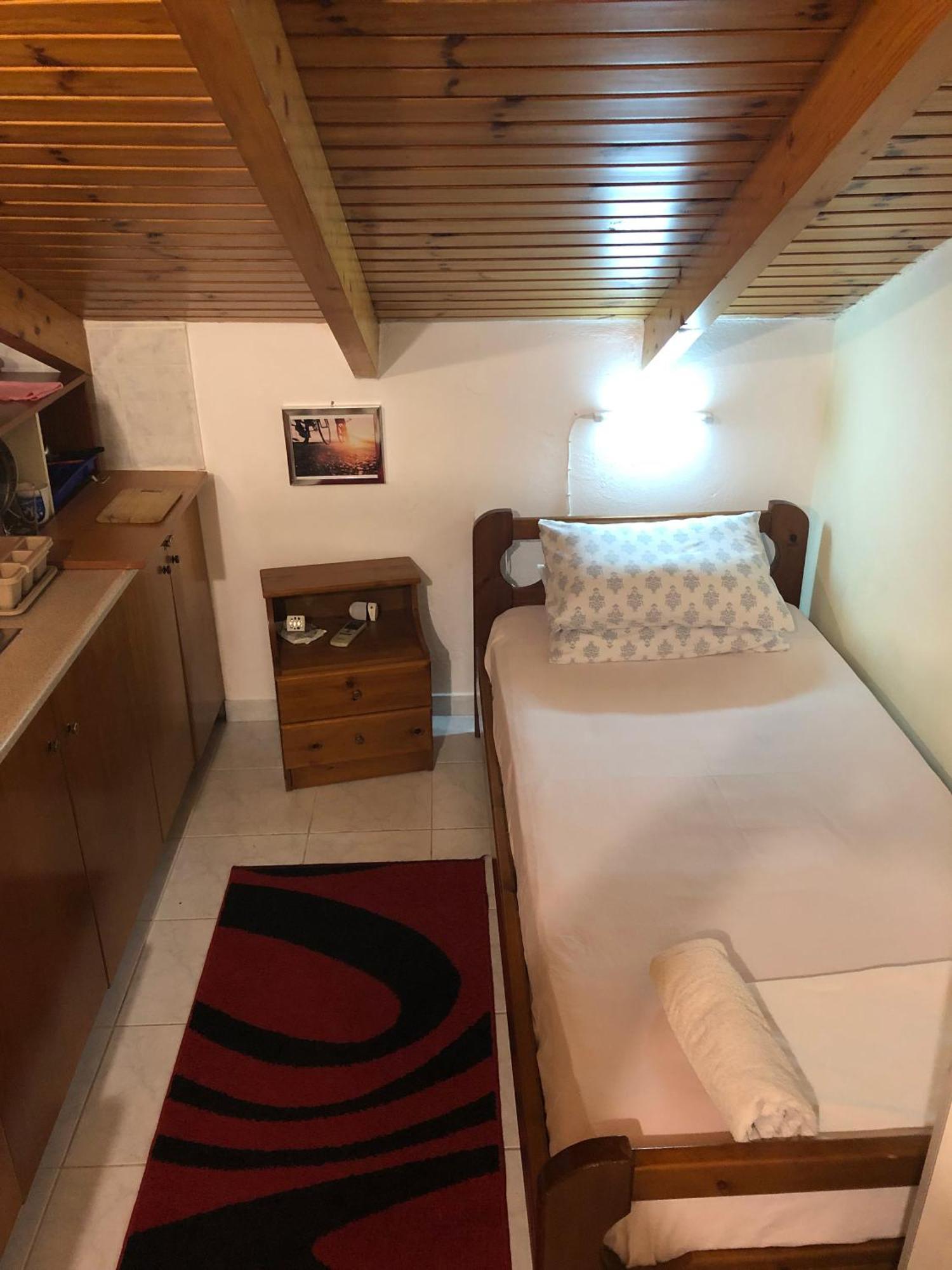 Ion Apartments Messolonghi Single Bed Room Mountain View Loft Missolonghi Екстер'єр фото